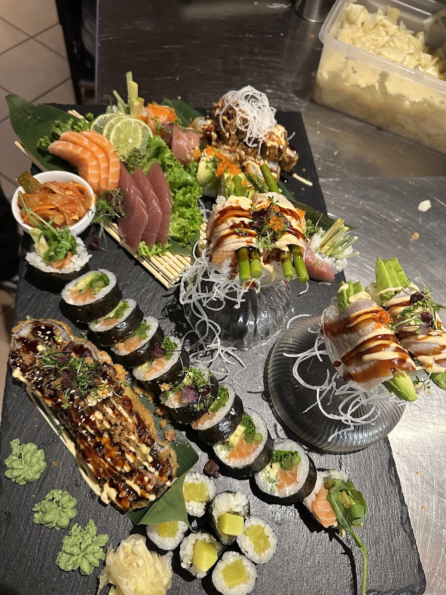 Aura Asia Cuisine&sushi-3